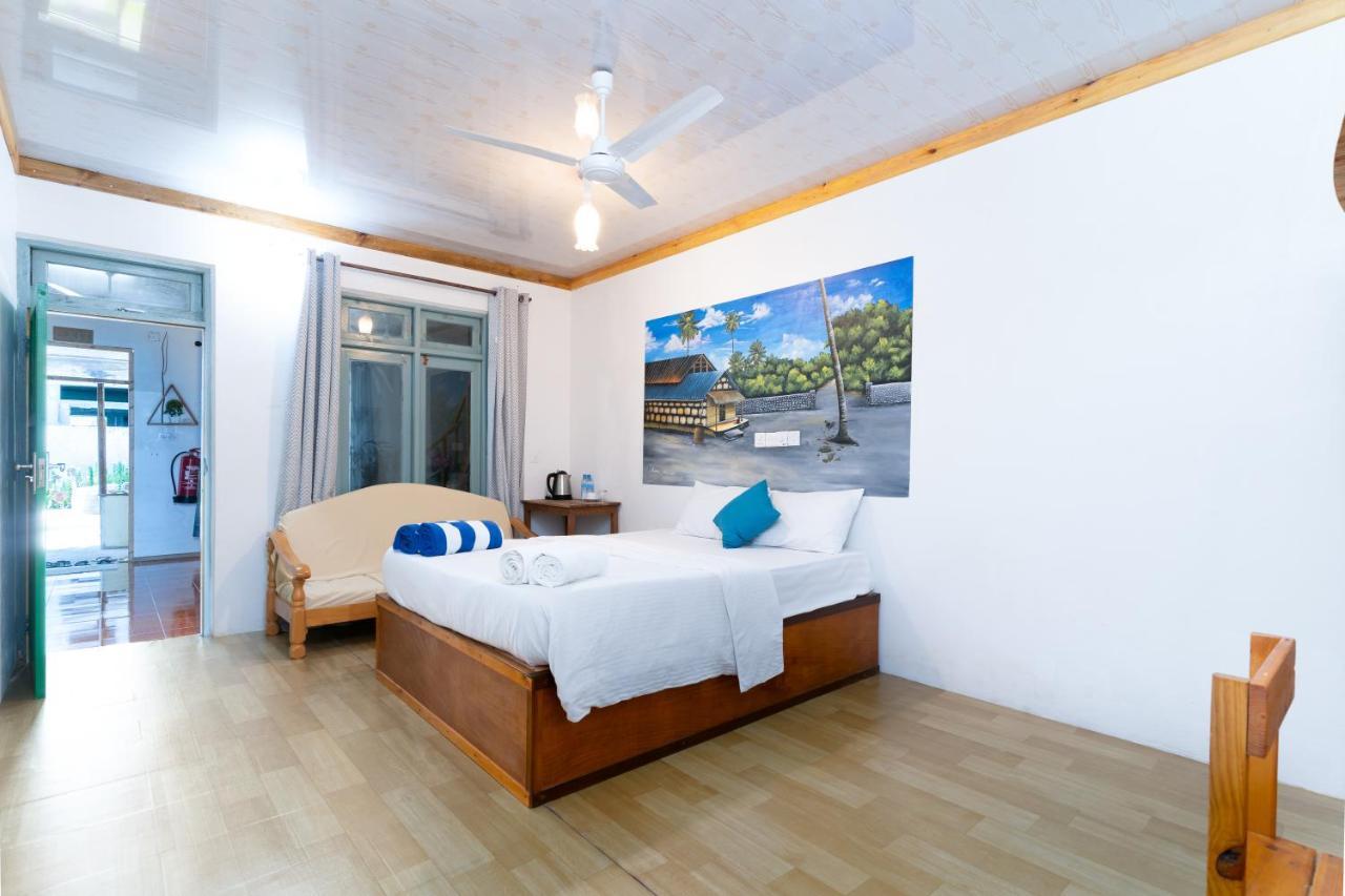 Leisure Inn Guest House Bodufolhudhoo Esterno foto