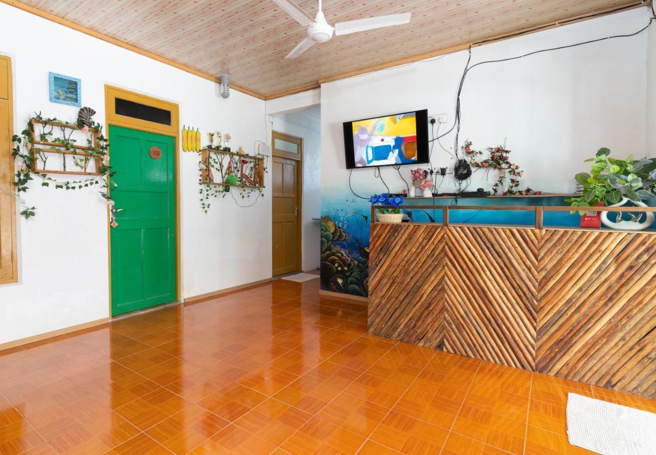 Leisure Inn Guest House Bodufolhudhoo Esterno foto