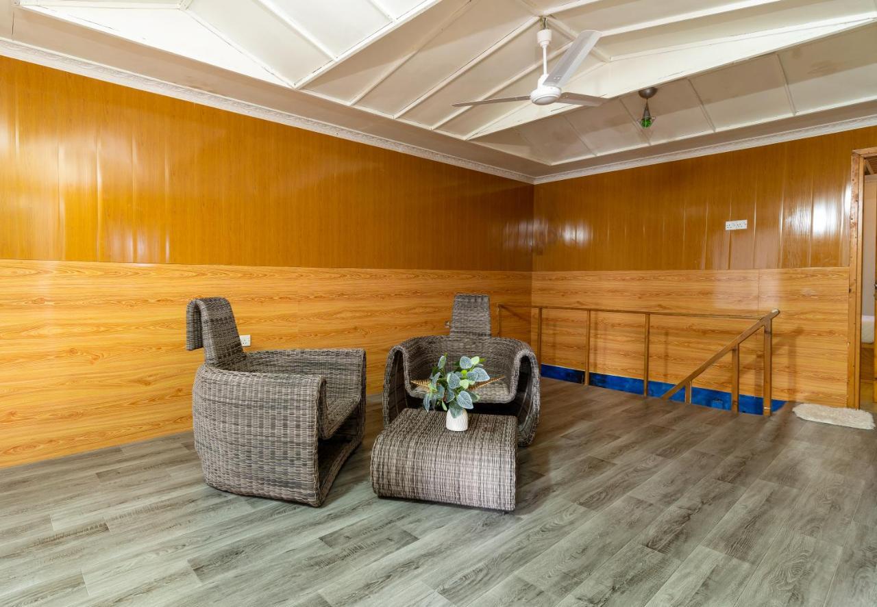 Leisure Inn Guest House Bodufolhudhoo Esterno foto